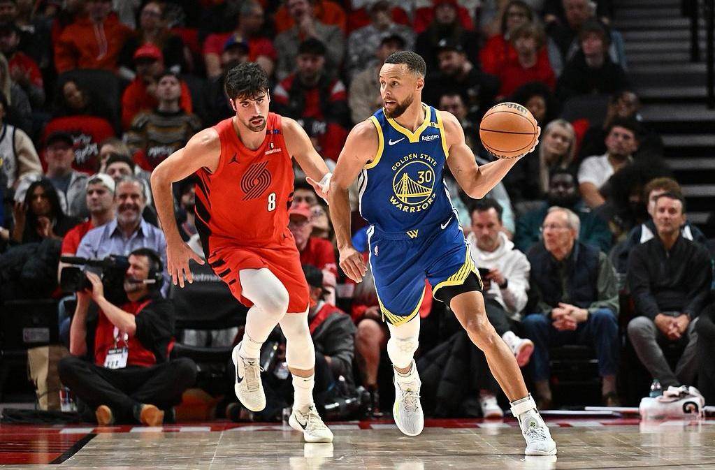 爱游戏官网-Scout赛事官方发布关键助攻新规，勇士争议不断！